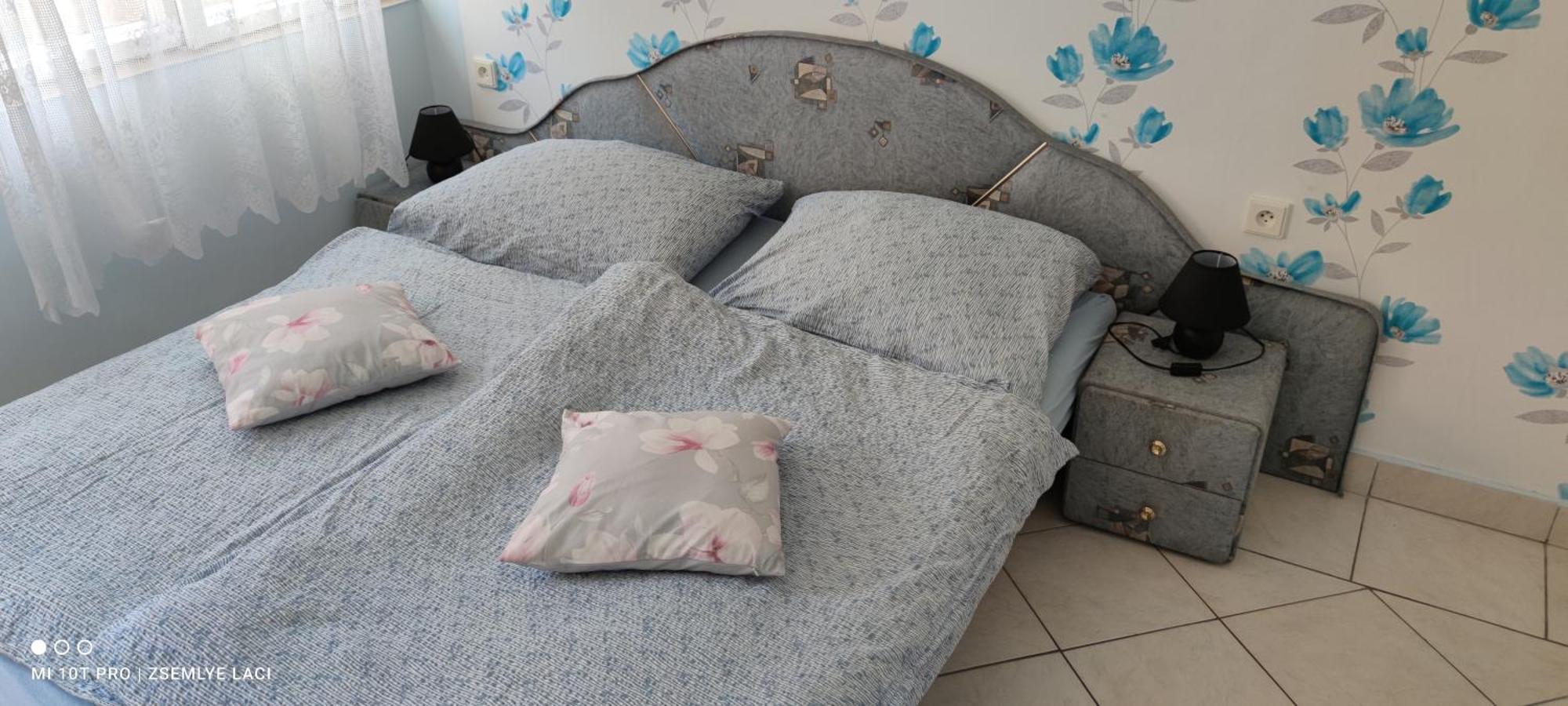 Apartamento Hodosi Apartman Veľký Meder Habitación foto